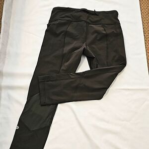 Lululemon cropped leggings size 8